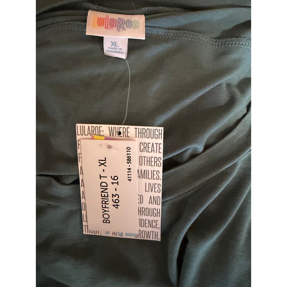 LulaRoe | NWT Green Teal Boyfriend T Shirt | Size Extra Large (18-20) - Picture 9 of 10